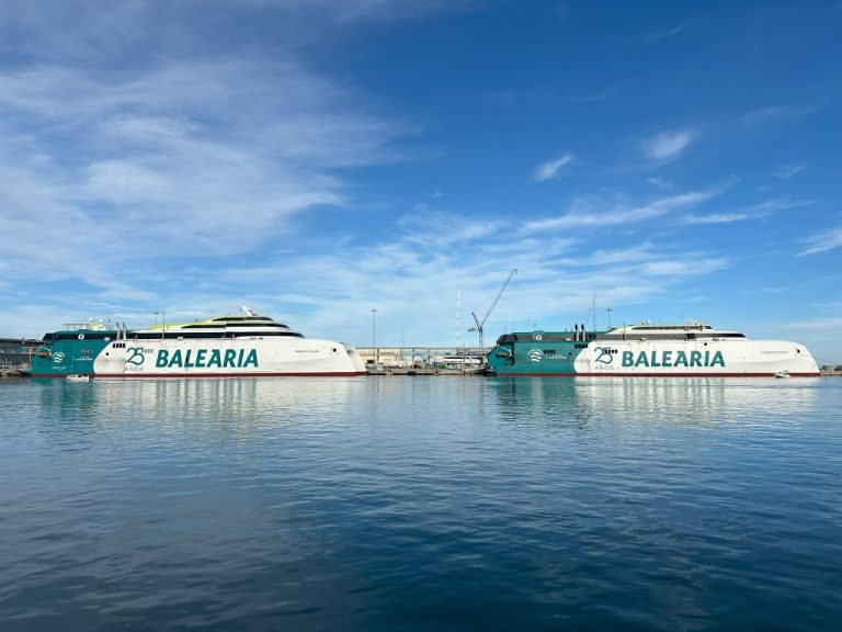 El fast ferry «Margarita Salas» de Baleària toma el relevo al «Eleanor ...