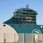 El «Sicilia» de Baleària montando Scrubbers en Almería